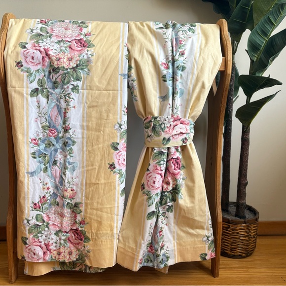 Other - CROSCILL Vintage Floral Curtain Panels (2) - Cottagecore Bedroom Decor